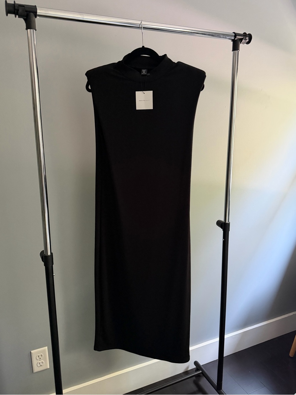 Sleeveless Black Midi Dress with shoulder pads